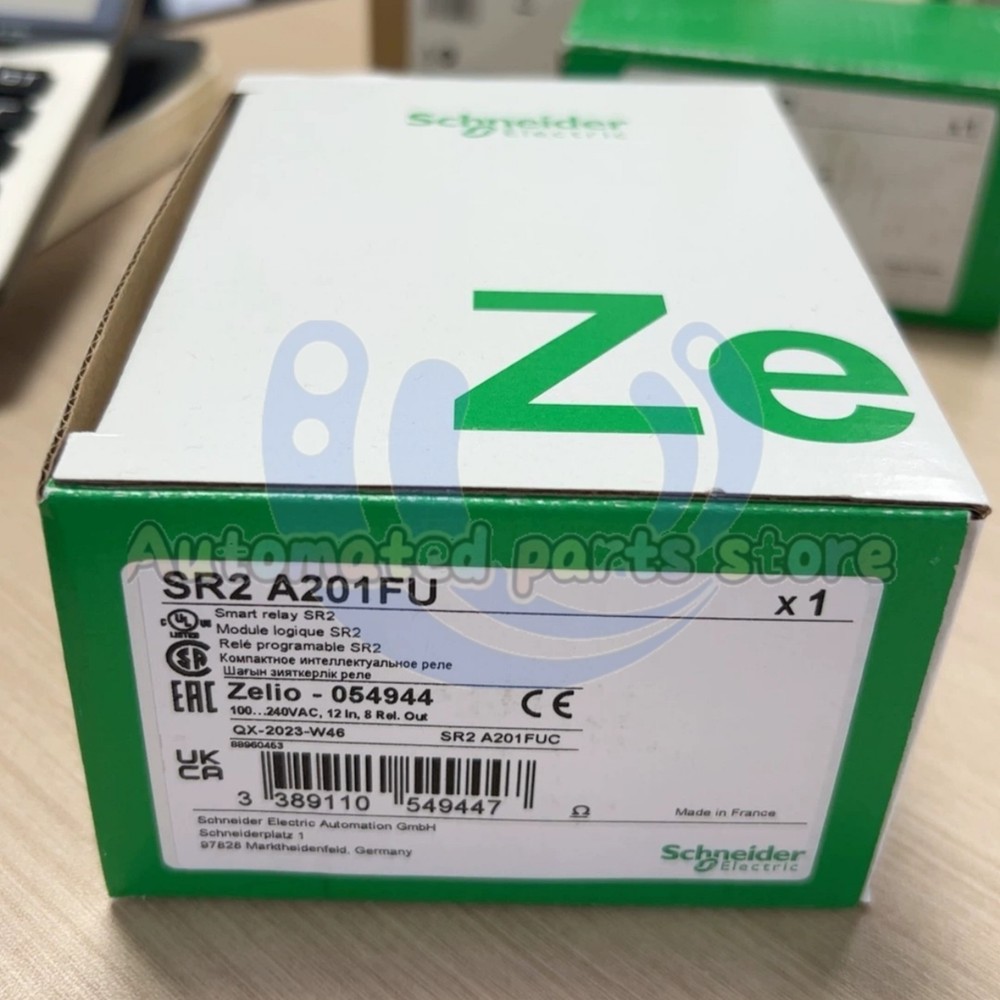 1PCS Schneider SR2A201FU Programmable cable Sealed