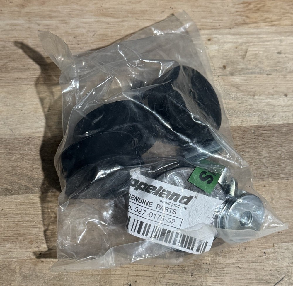 NEW Copeland 527-0175-02 Compressor Mounting Kit