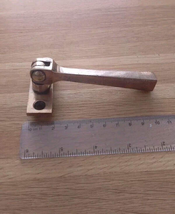 Vintage Solid Rose Brass Window Latch CasementHandle FlipLeft/Right £12 each