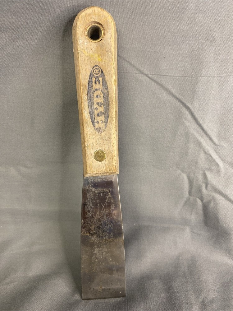 Vintage Hyde Putty Knife Wood Handle 1.25”