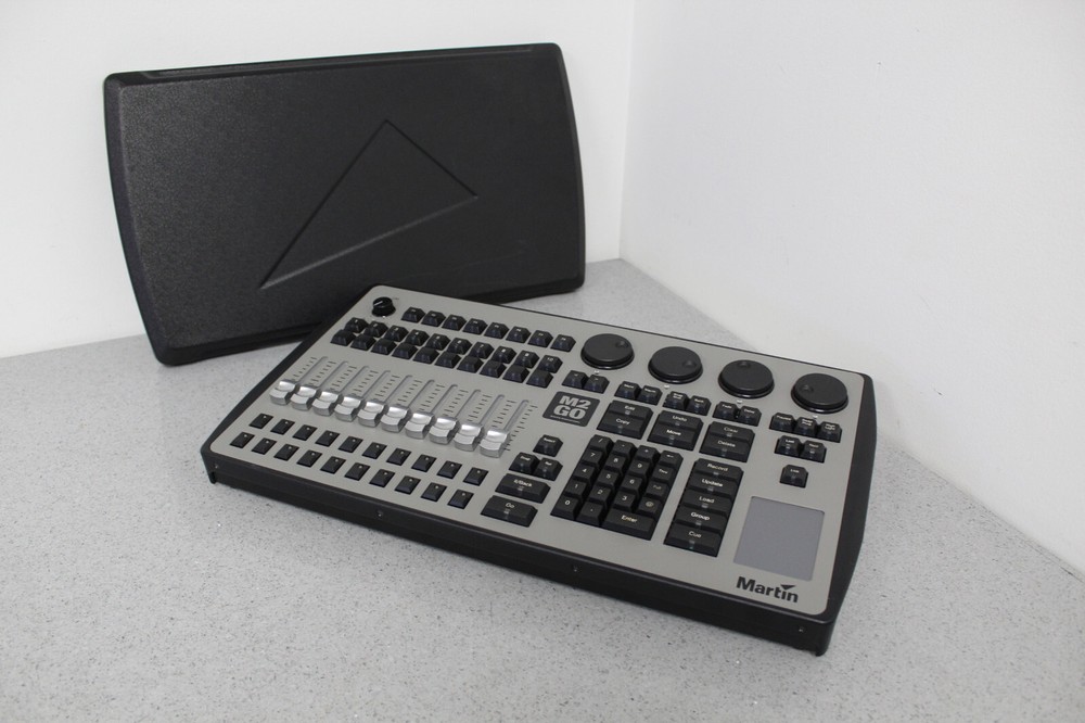 Martin M2GO Lighting Console Great Condition Fully Tested