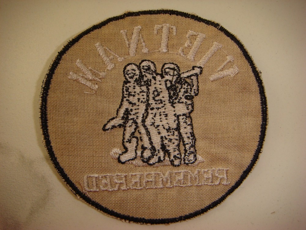 VETERANS REMEMBERED, VIETNAM WAR PATCH
