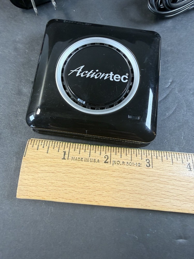 Actiontec ScreenBeam Pro Wireless Display Receiver SBWD100A