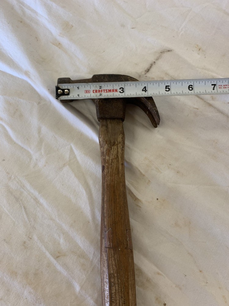 Good Used 16 Oz Wood Handle Claw Hammer