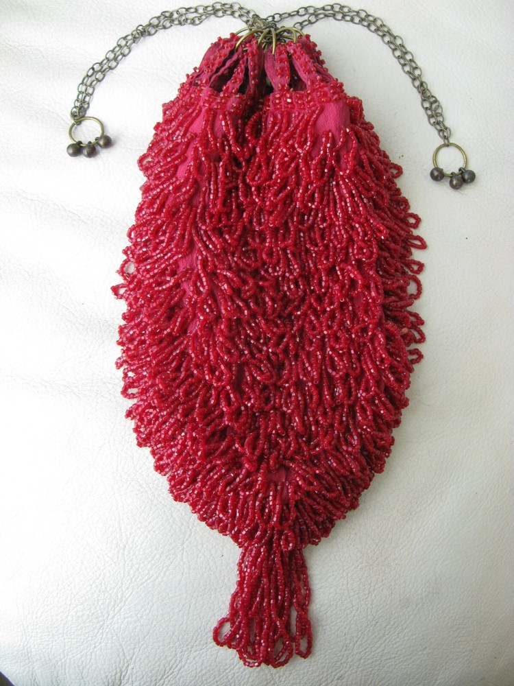 Antique Fringed Candy Apple Red Bead Drawstring Flapper Purse