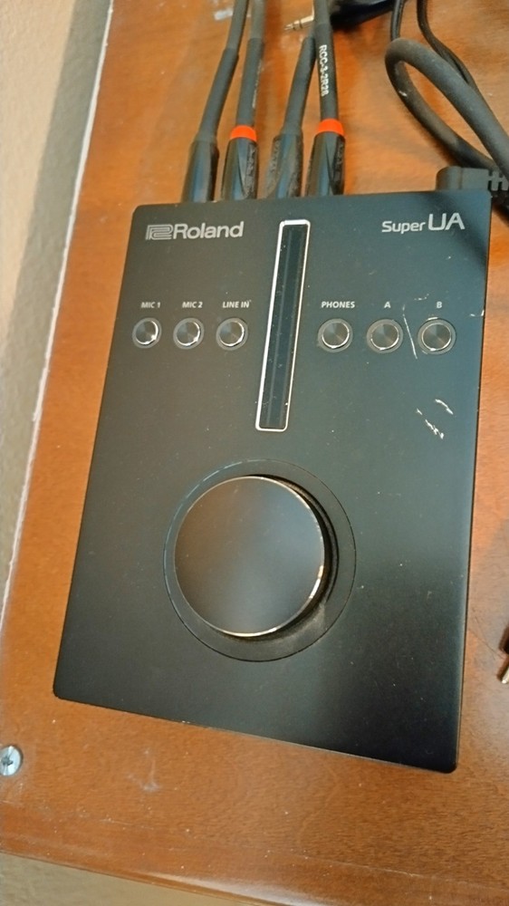 Roland UA- S10