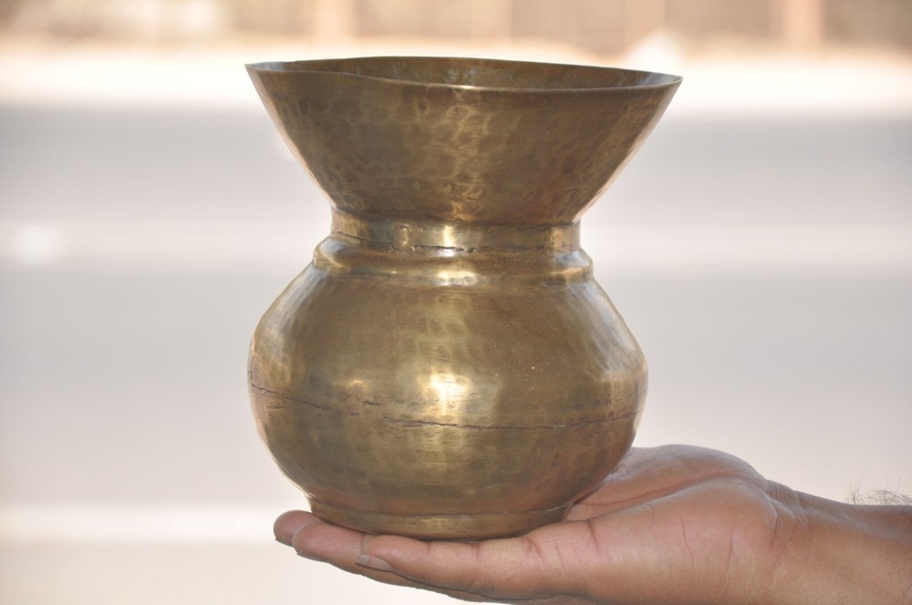 Vintage Brass Hammer Work Solid Unique Shape Handcrafted Flower Vase/Pot