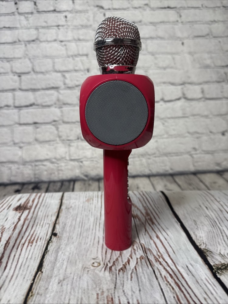 Merkury innovations Star Studio Glow Dancing LED Karaoke Microphone Bluetooth