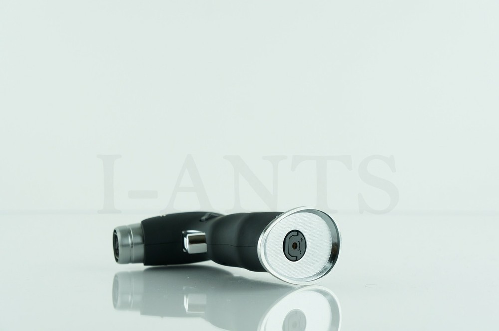 SCORCH REFILLABLE 4 FRAMES TORCH LIGHTER SOFT IGNITION AND CIGAR PUNCHER