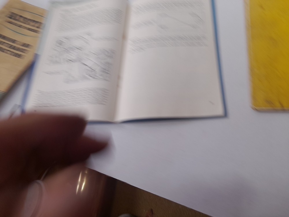 Vintage Austin Handbooks