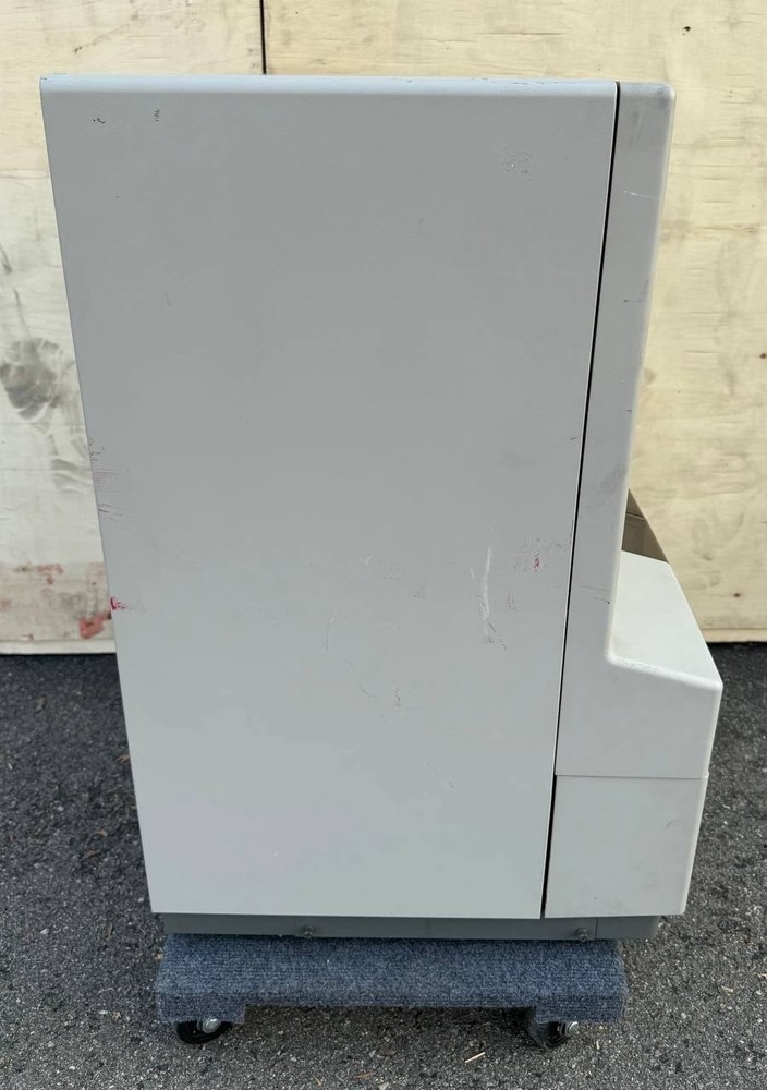 Applied Biosystems Hitachi ABI Prism 3130XL Genetic Analyzer DNA Sequencer