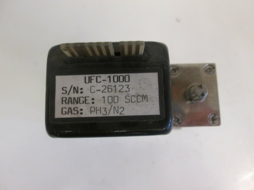 Unit UFC-1000, MFC, Mass Flow Controller, PH3/N2, 100 SCCM, Used
