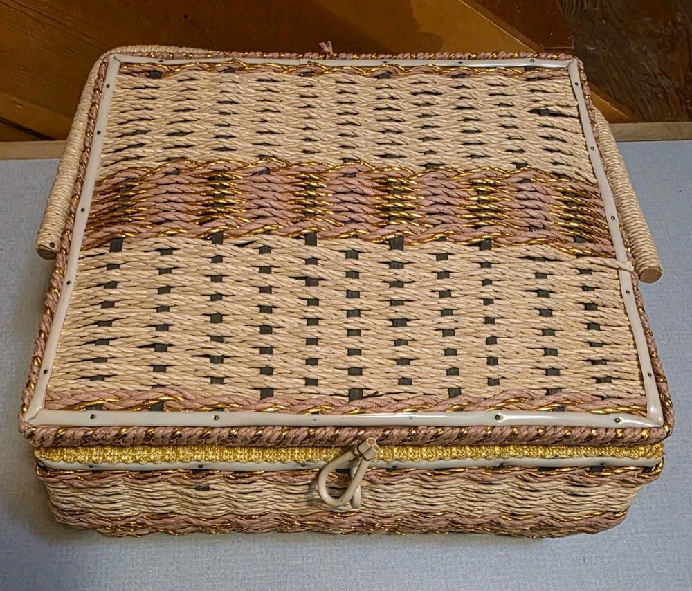 Vintage Sewing Box Filled With Miscellaneous Sewing Essentials