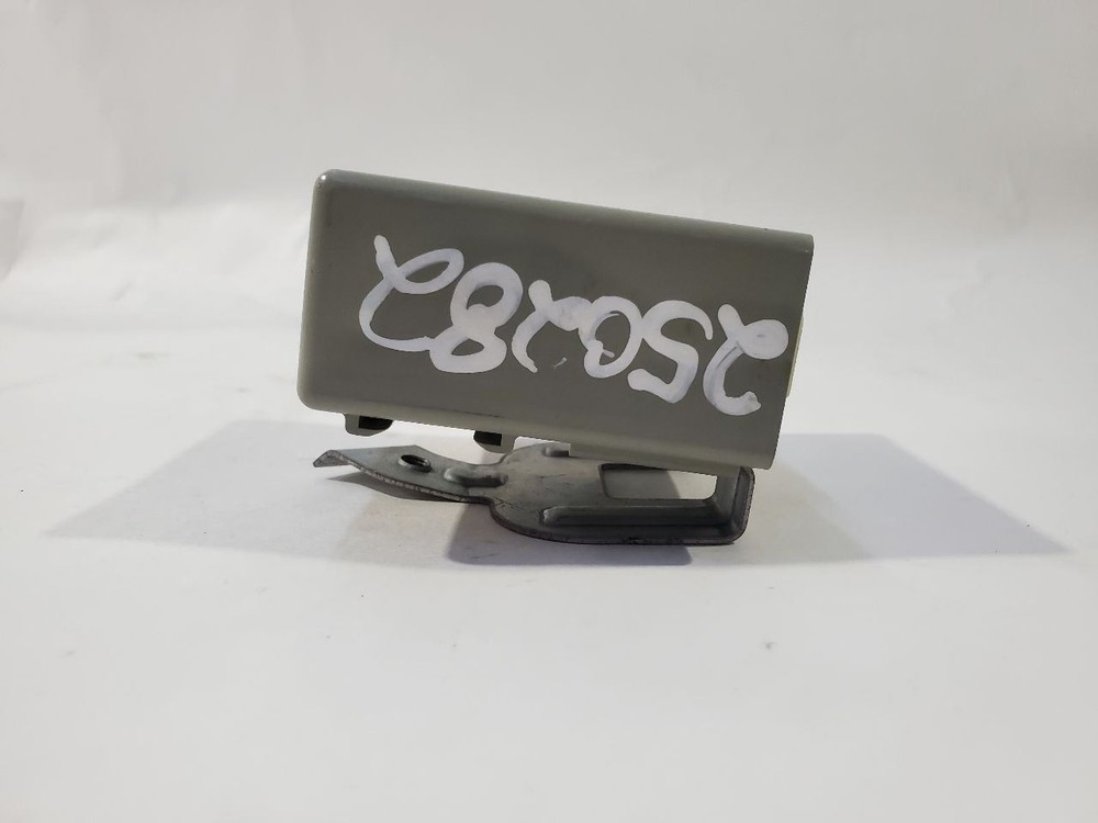 1987 Chrysler Conquest OEM Antenna Control Module MB358975