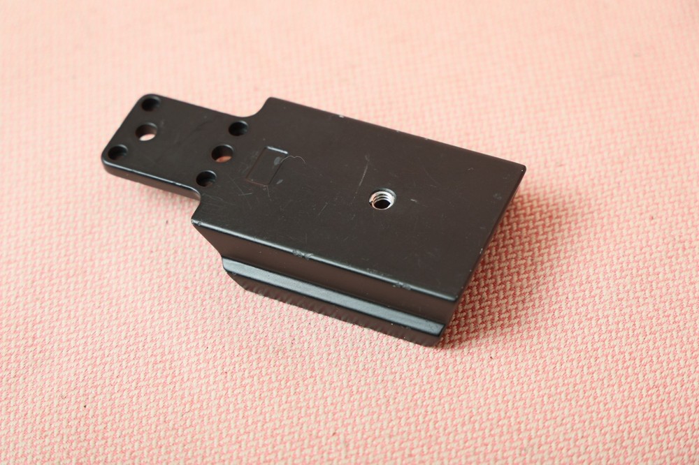 Video Support - Blackmagic URSA Mini VF Adapter Plate