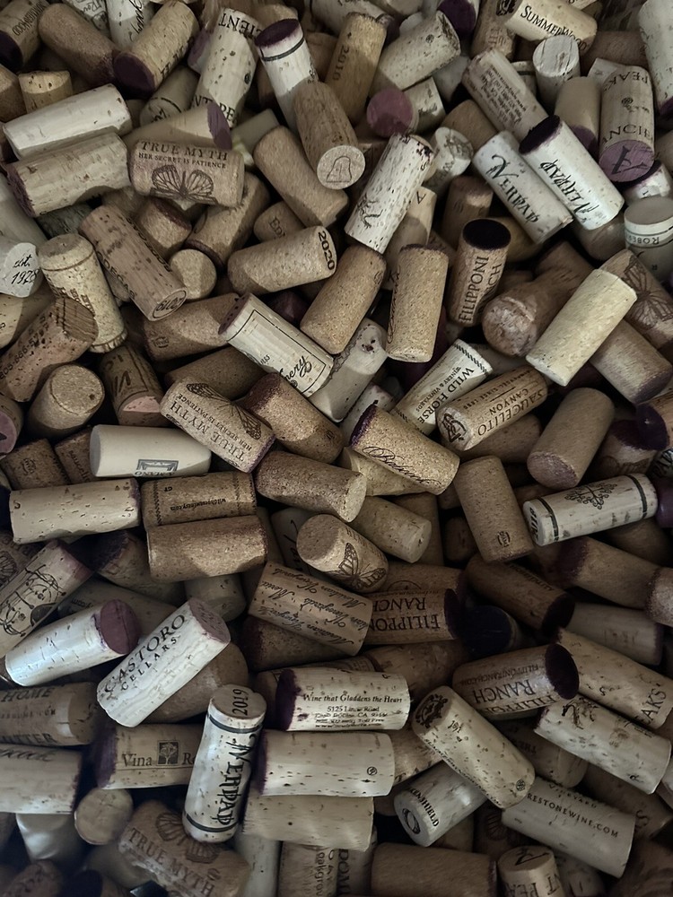 Wine Corks lot of 100