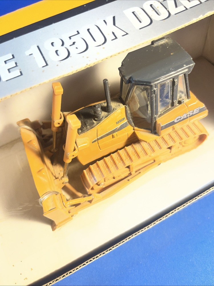 Case 1850K Dozer By Ertl 1/50th Scale