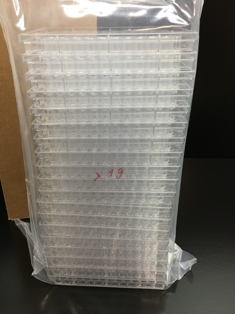 Corning REF 9017 | 96-well EIA/RIA Clear Flat Bottom Microplate