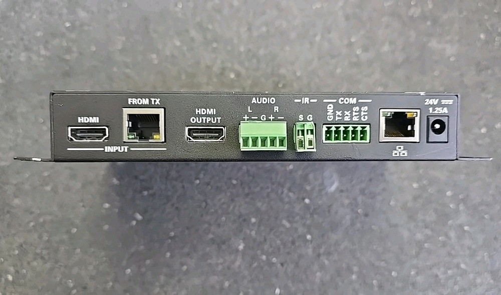 Crestron HD-MD-400-C-E HDMI Multiformat Switch and Receiver