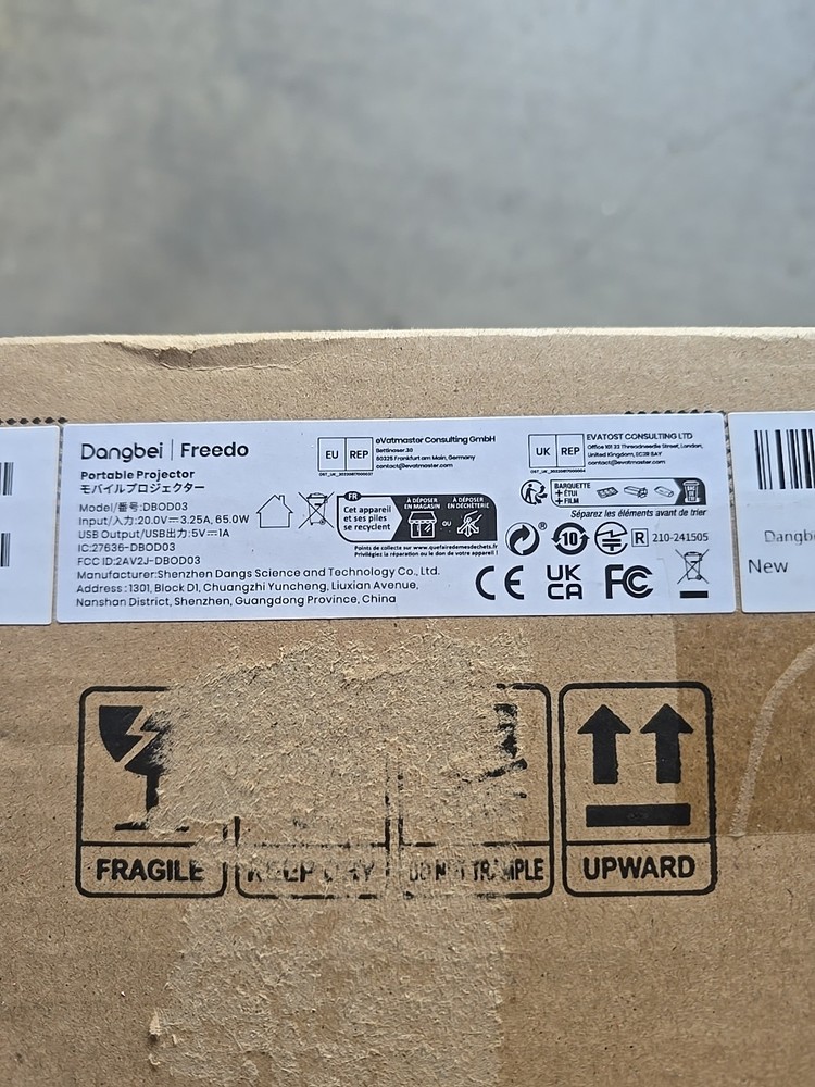 Dangbei Freedo Portable Projector