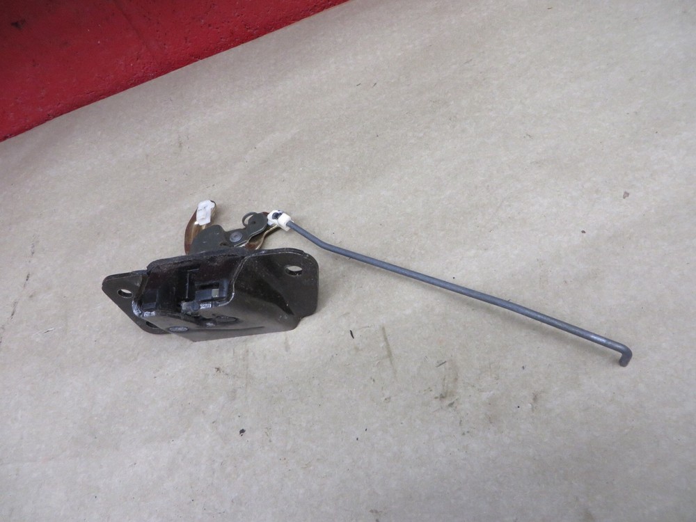HYUNDAI SANTA FE 01-06 REAR HATCH GLASS LATCH
