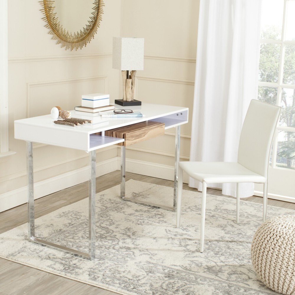 SAFAVIEH Metropolitan Computer Desk | White / Chrome |