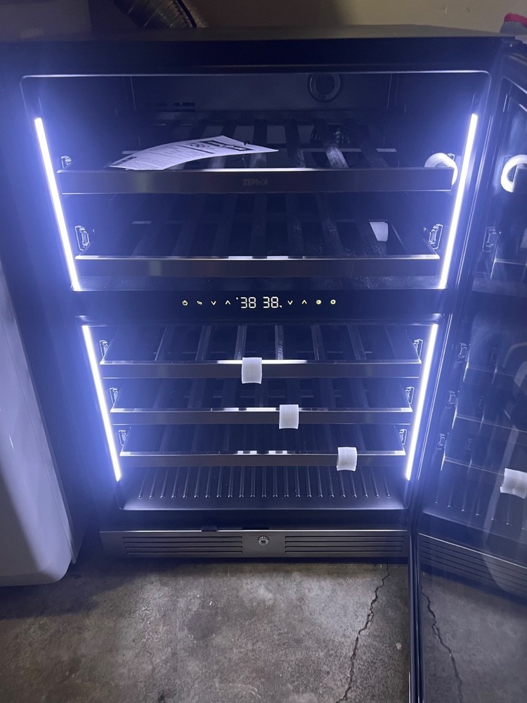 Zephyr— 45-Bottle Dual Zone Wine Cooler