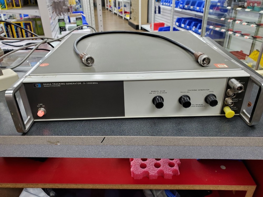 HP 8444A Tracking Generator - Tested
