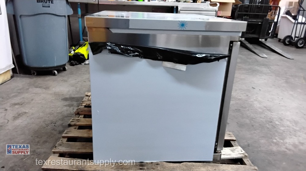 Blodgett Half Size Electric Single Stack Convection Oven