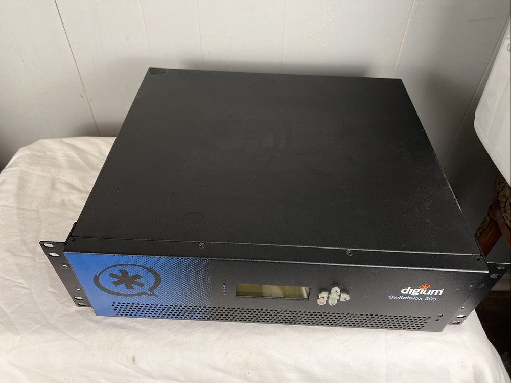 Digium Switchvox 305 VoIP PBX Central Unit Appliance
