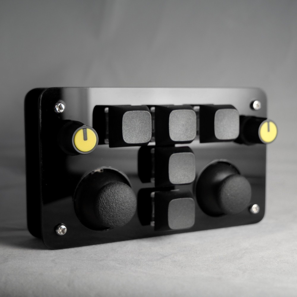 madMidi Acrylic Wireless Midi Controller