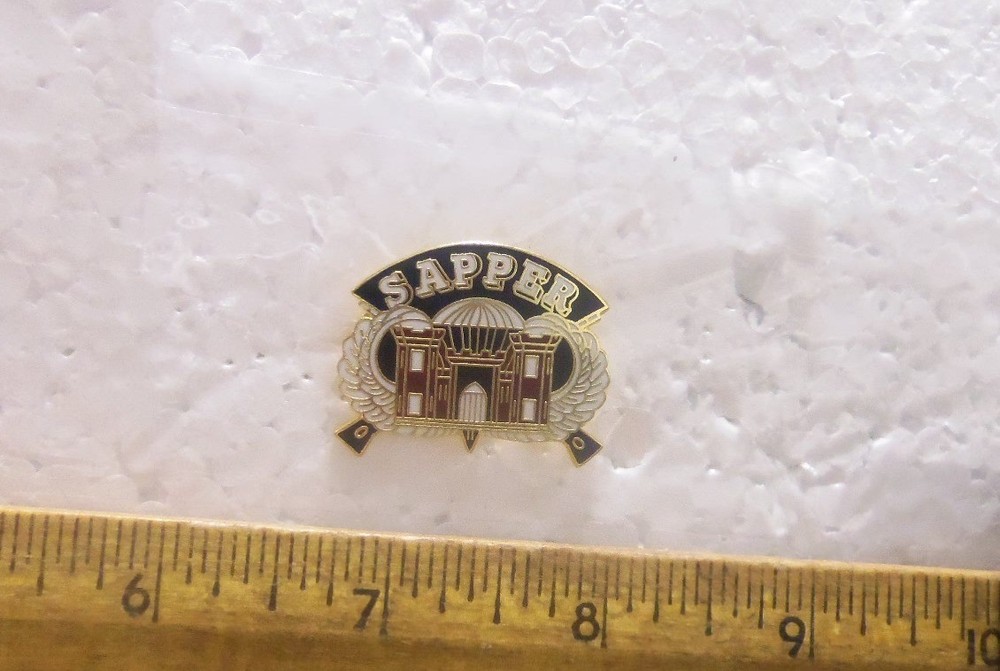 US Army - Engineers - Sapper Pin