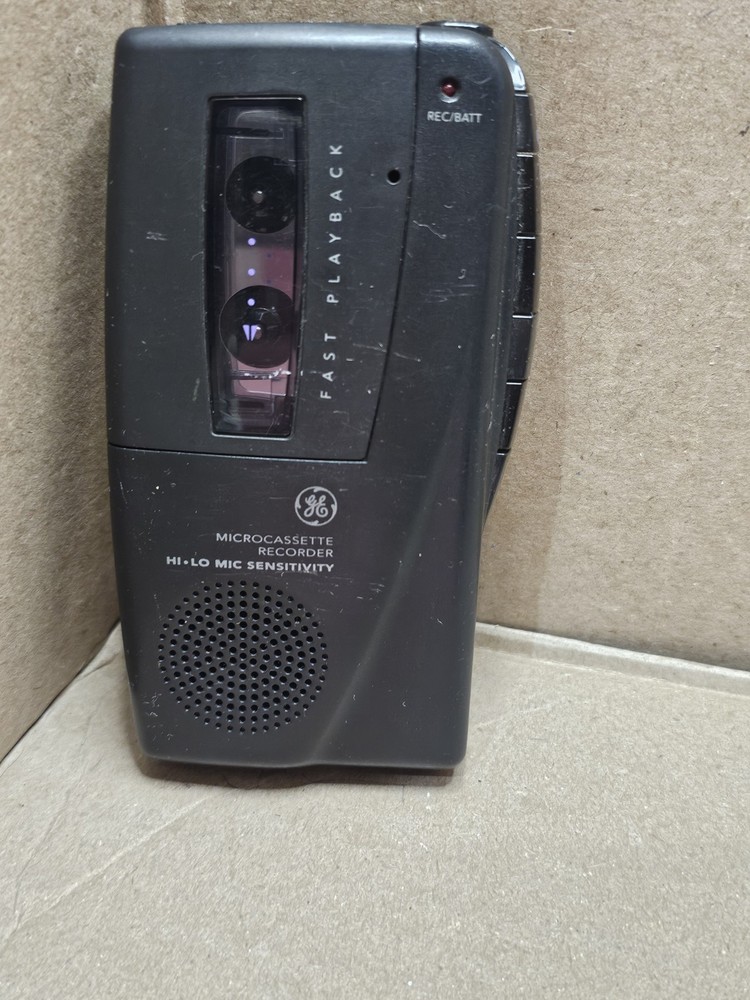GE 3-5379A Handheld 2 Speed Microcassette Recorder  Tested