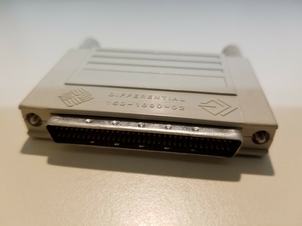 Sun Microsystems 150-1890-02 68-Pin Differential SCSI Terminator