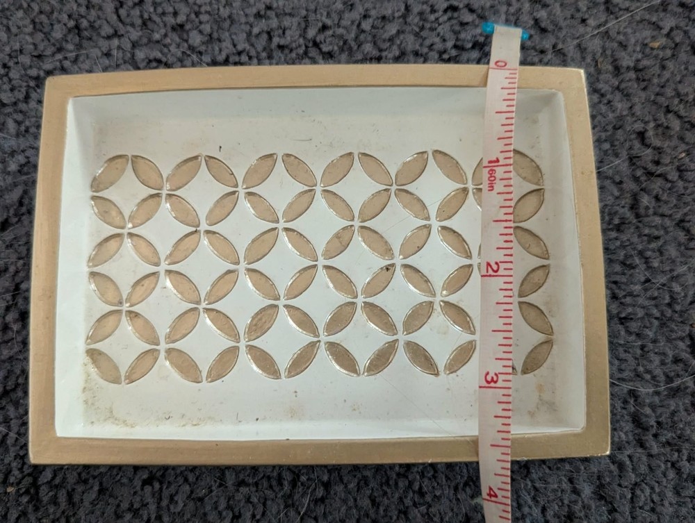 (5) White and gold bathroom accessories