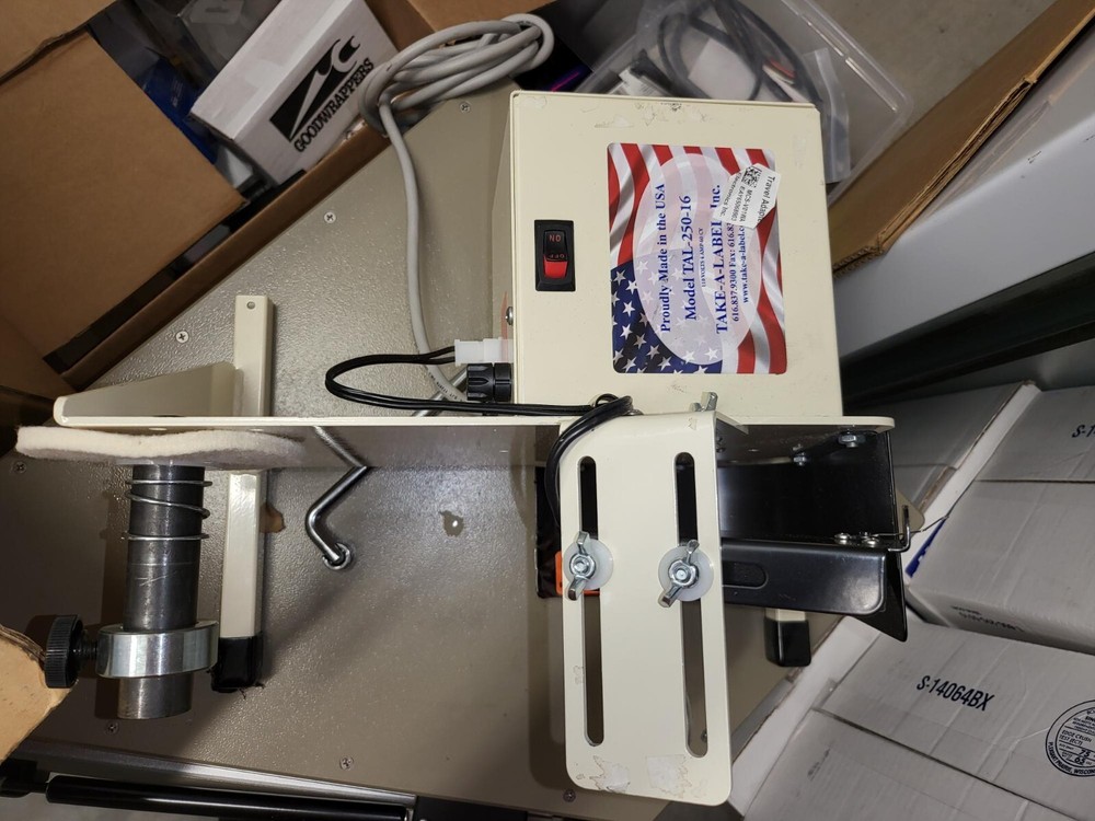 Take-A-Label TAL250-16 Label Dispenser