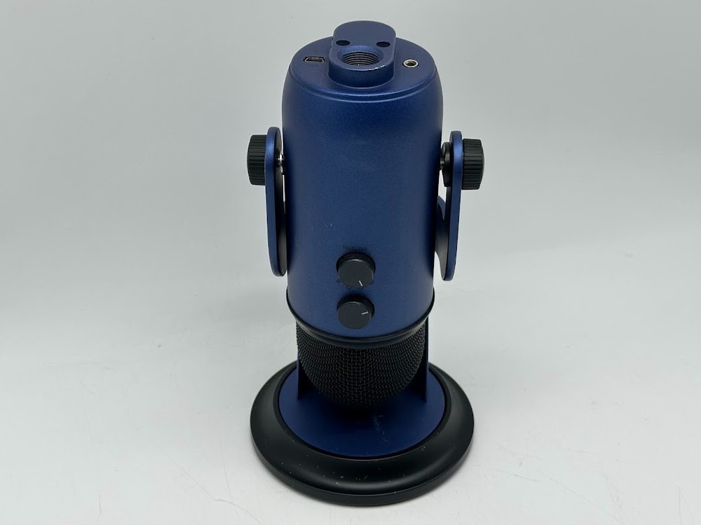 Logitech Creators Blue Yeti USB Microphone, Blue