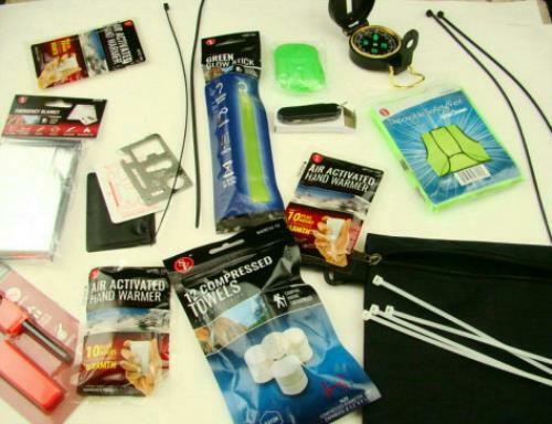 SURVIVAL KIT, Camping, Hiking, Prospecting, Desert, Auto, 30+ Items