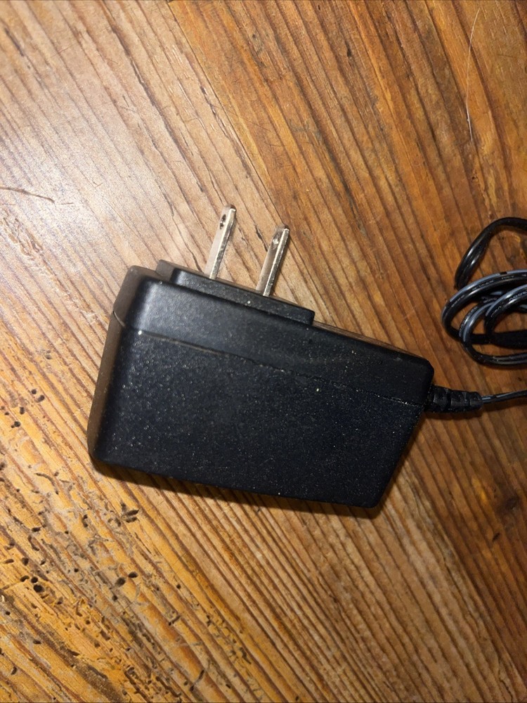 Psyclone Charging Station for Wii Remotes - Tested And Working