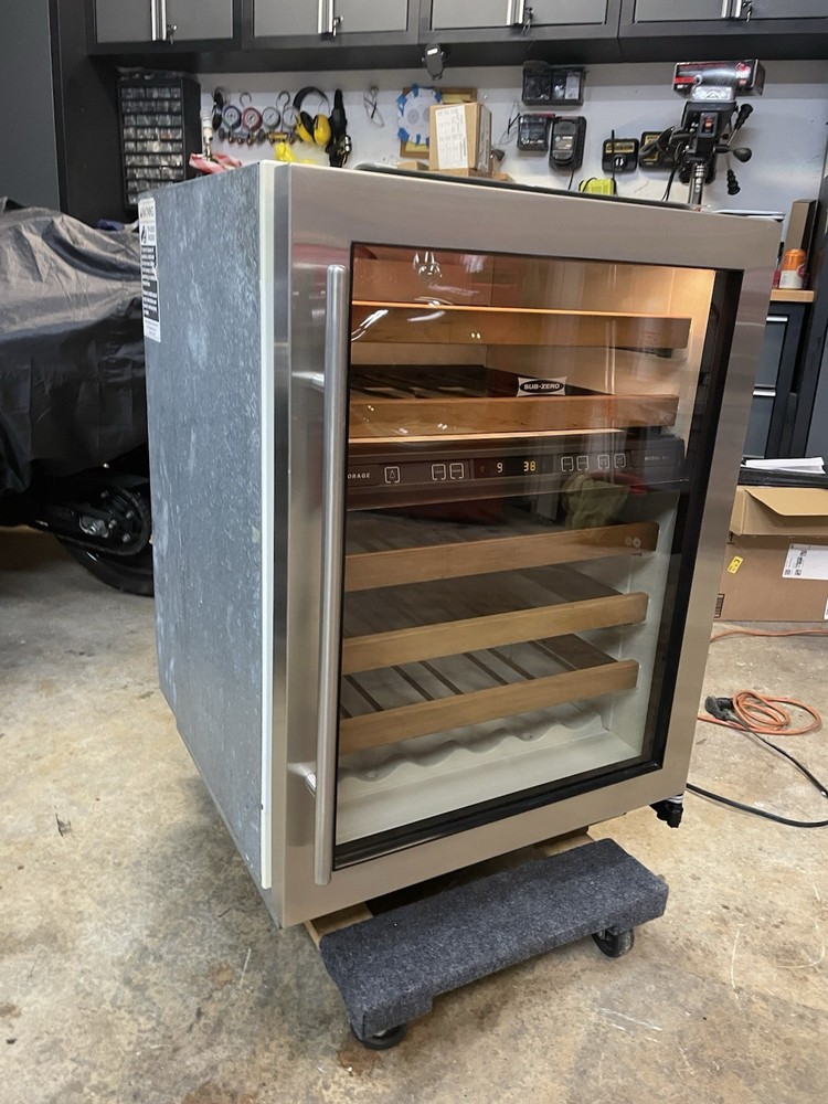 SUB ZERO WINE COOLER 424G