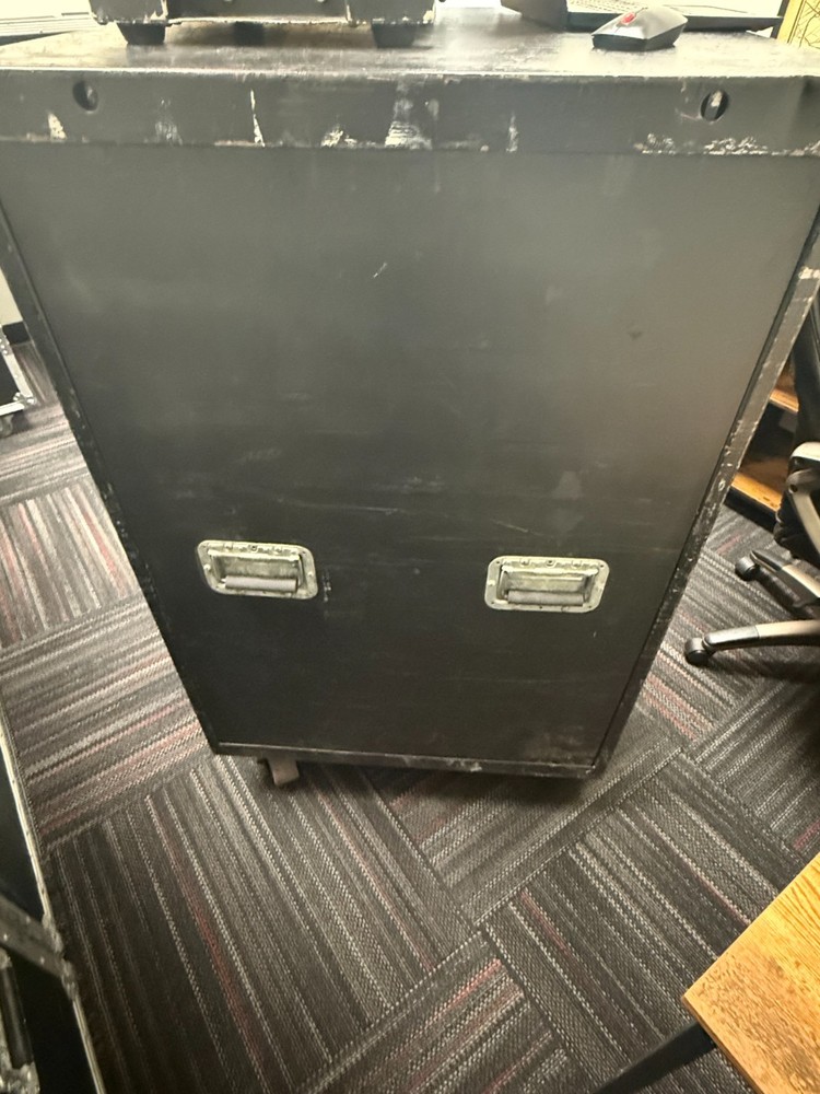 ETC Sensor Dimmer 48 Channel Light Stage Lighting Theater Rig - With Modules