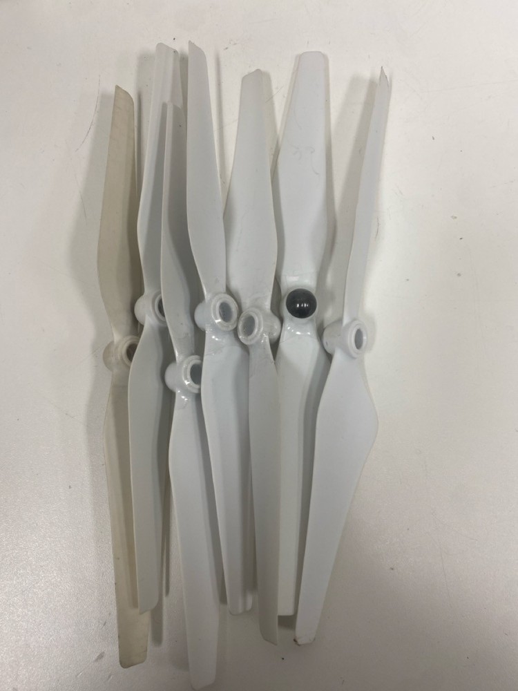 DJI DJI PHANTOM 3 ADVANCED (P21026925)