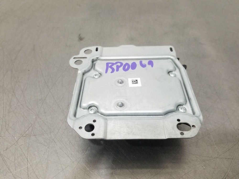 16 2016 DODGE DURANGO SXT SRS CONTROL MODULE 68251023AB