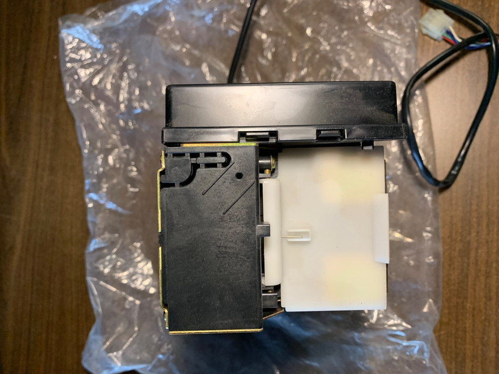 Conlux MKA-2141-11 Bill Acceptor Validator. Untested. Vending. 34V DC.