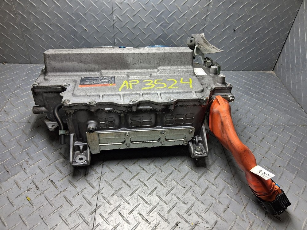 2011-2012 Nissan Leaf Electric Engine Compartment Inverter