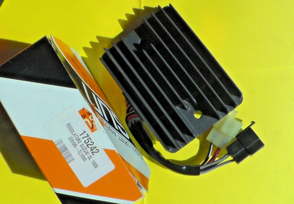 REGULATOR for Suzuki DL 1000 (03/06)