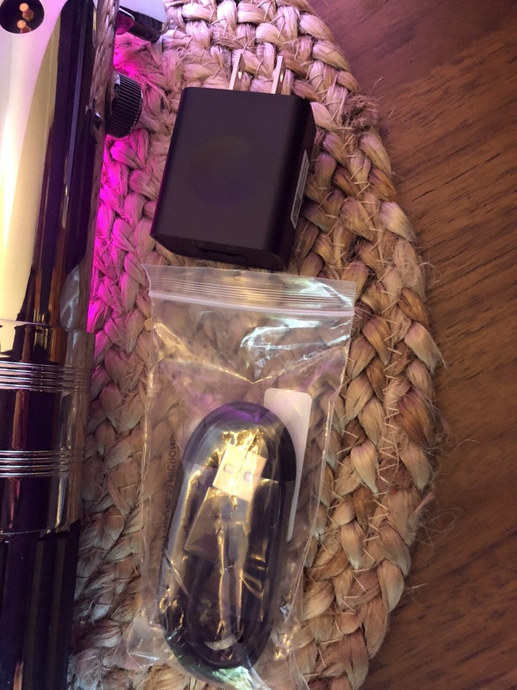 Star Wars Jedi Challenges VR Headset, Lightsaber, Controller & Tracking