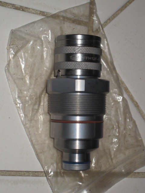 Bobcat 7246802 Replacement Hydraulic Female Flat Face Quick Coupler Skid Steer