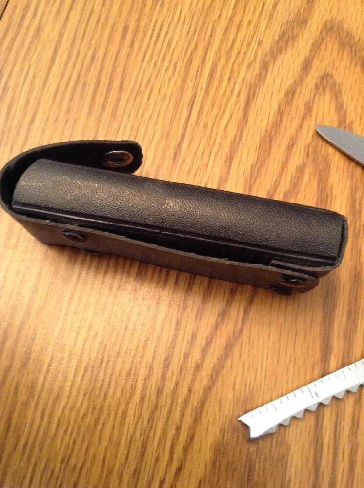 COLLECTIBLE FINELINE STAINLESS POCKET MULTI-TOOL W/SHEATH