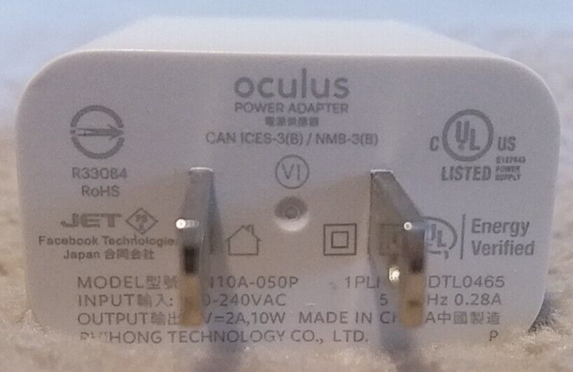 Meta Oculus Quest 2 Safety & Warranty Guide, Reference Guide, and Charger